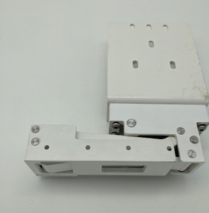 TOP HINGE RH ASM BM 7 SERIES $1 Viking 057884-000