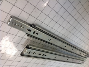 WARMING DRAWER SLIDE SET RIGHT & LEFT Viking PC080010